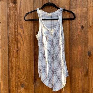 Black and white Pink Republic tank